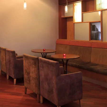 Leonardo Hotel Liverpool 